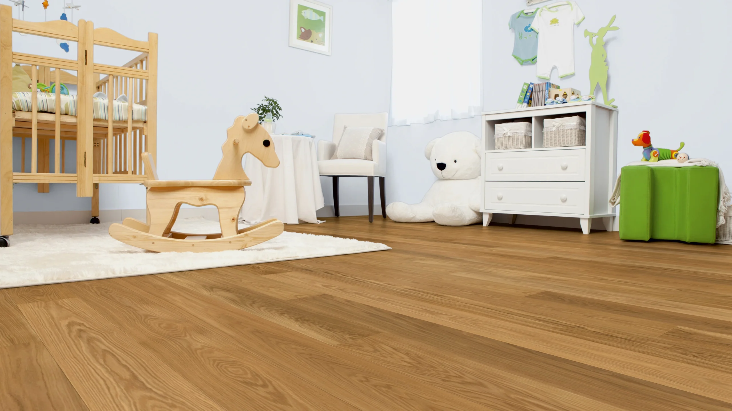 Oak plank, 2390 x 200 x 13 mm