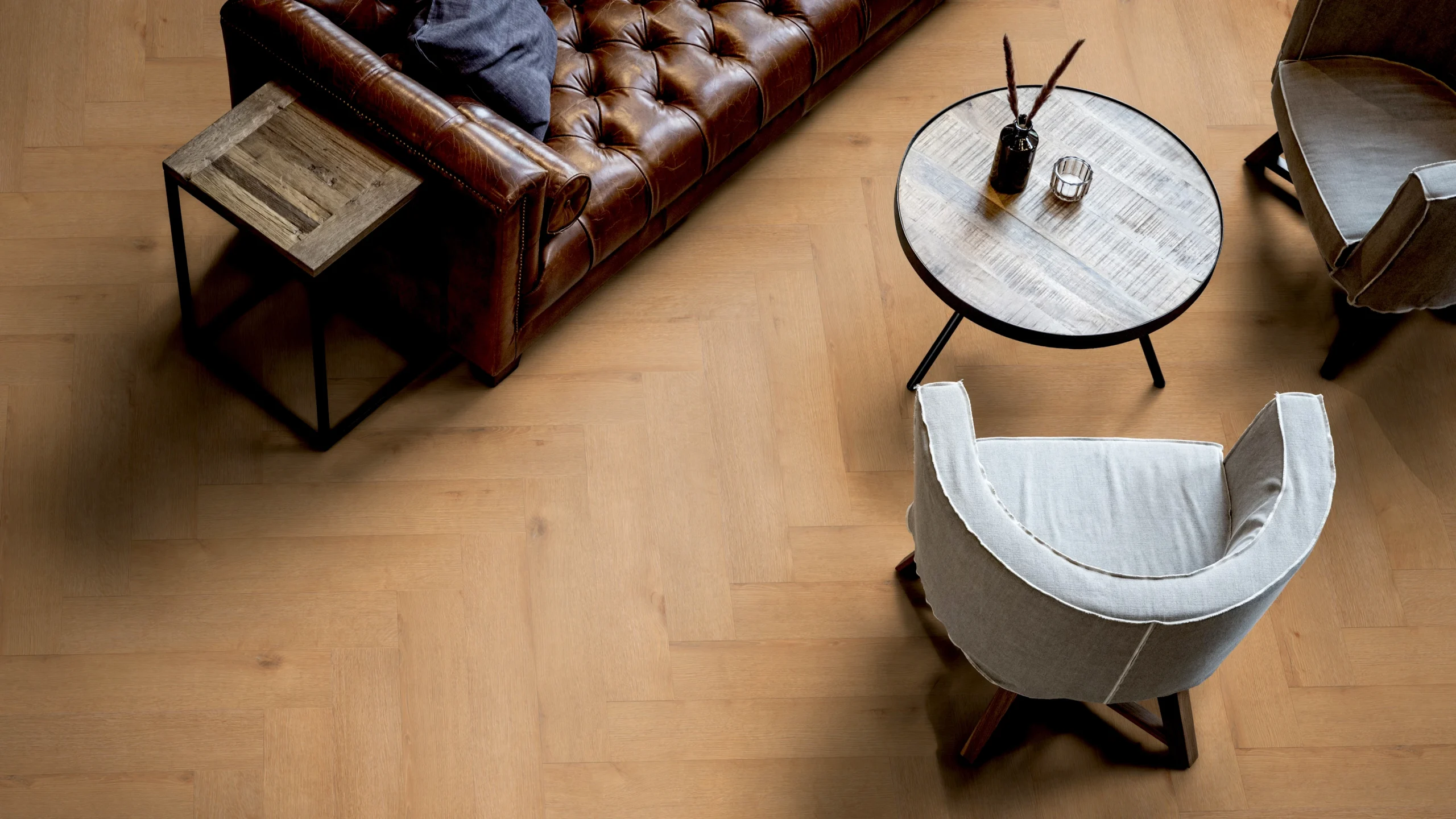 Oak Hamburg herringbone, 749.3 x 149.9 x 2.5 mm