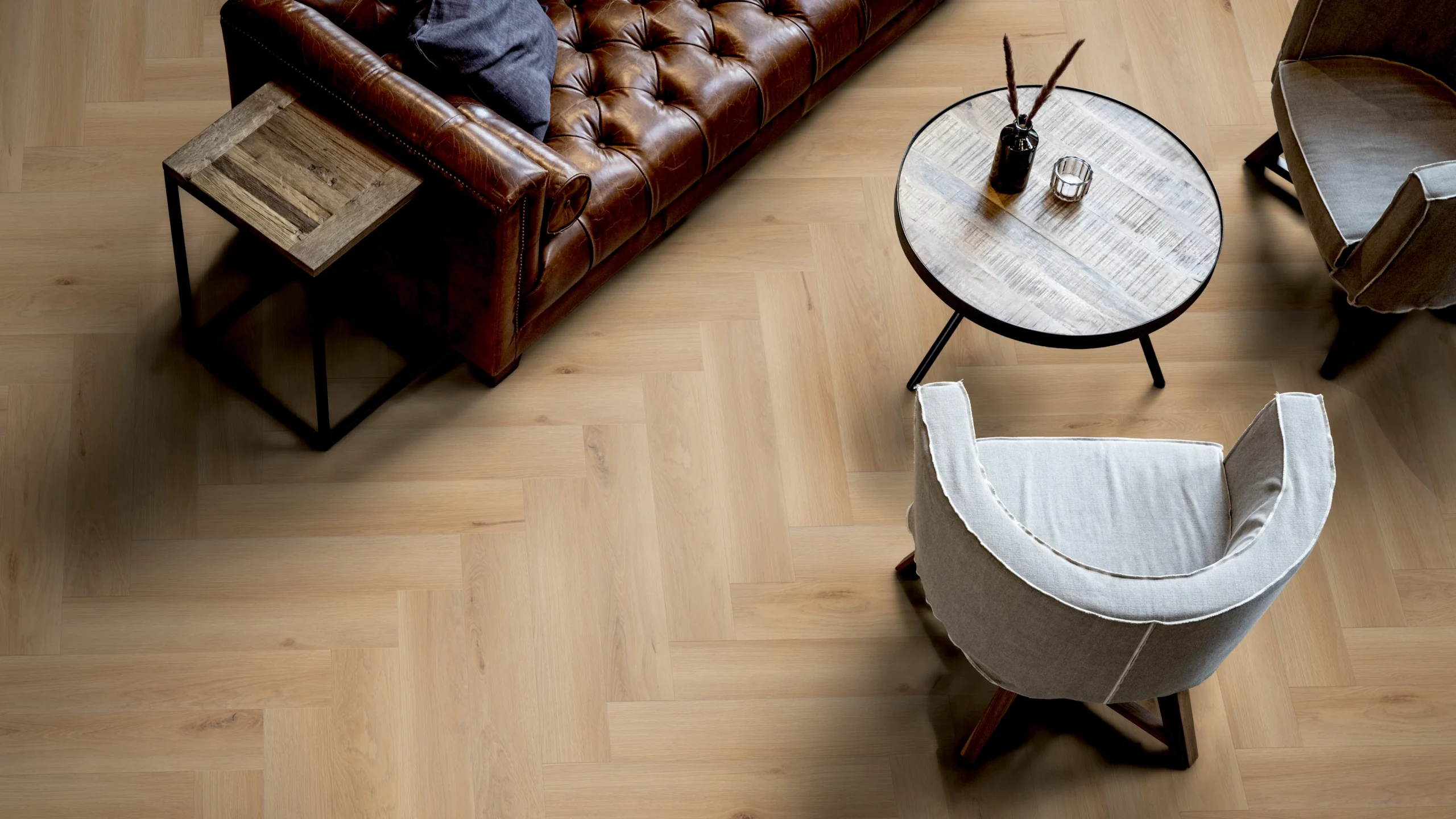 Oak Rotterdam herringbone, 749.3 x 149.9 x 2.5 mm